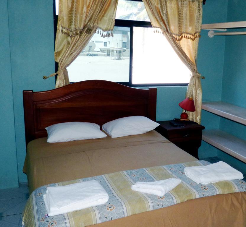 Casa Los Delfines Hotell Puerto Villamil Eksteriør bilde